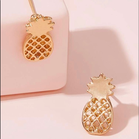 Dainty Gold Pineapple Stud Earrings - Picture 2 of 4